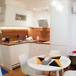 Apartment Luksusowy Nad Zalewem *